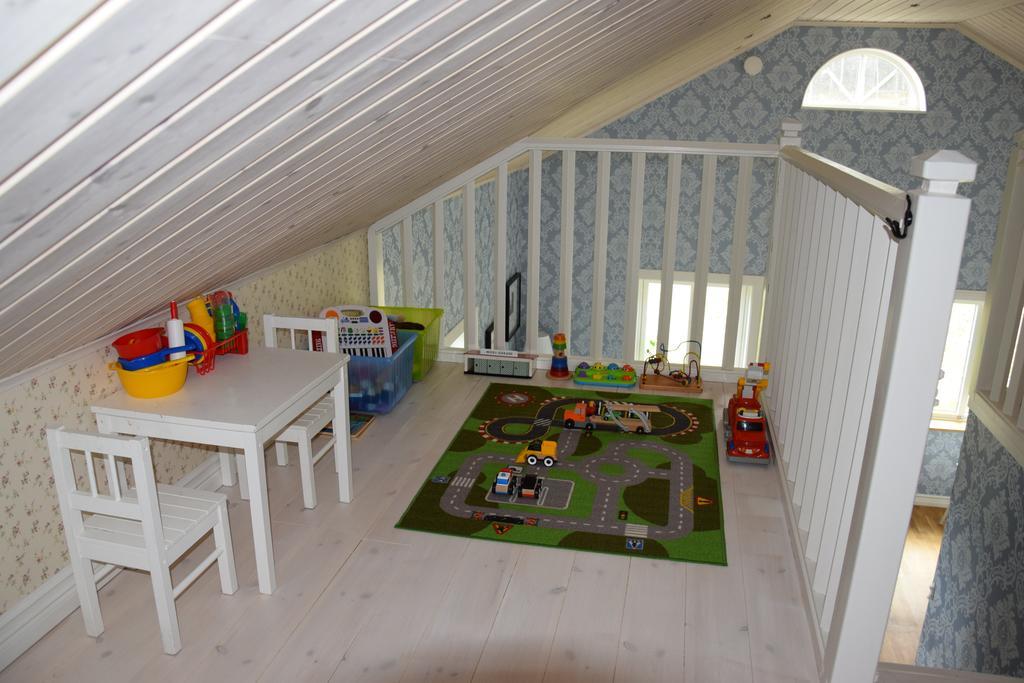 Kronobo Marieholm  Luaran gambar