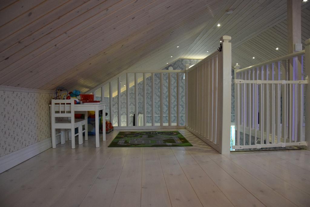 Kronobo Marieholm  Luaran gambar
